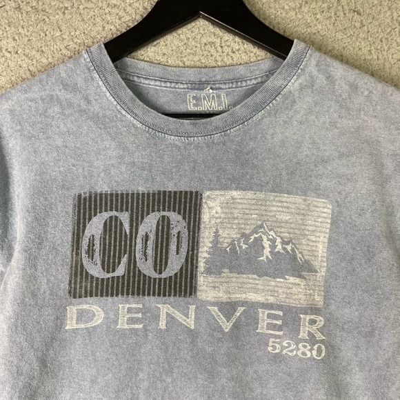 Denver Colorado Shirt Mens Size Medium Graphic Graphic Travel Mountains Blue‎ - Picture 6 of 7